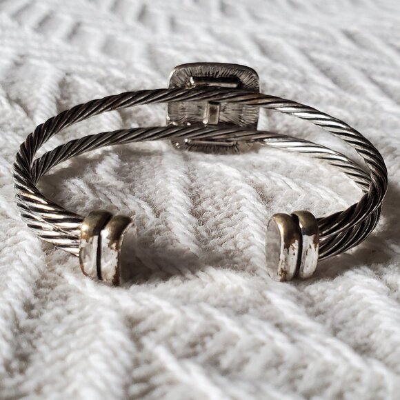 University of Florida Gators Beautiful Open Back Bracelet - Picture 2 of 4